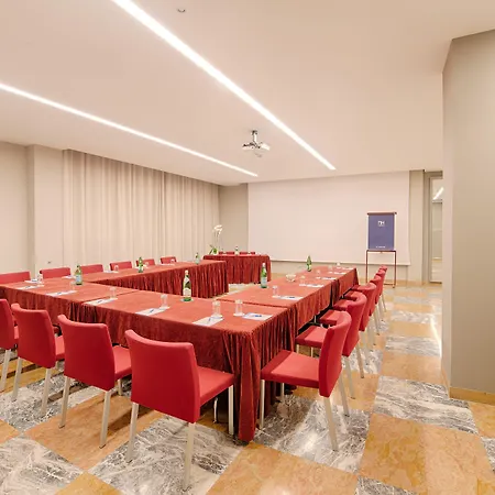 Otel Nh La Spezia