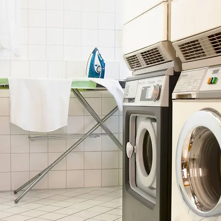 Nh 4* لا سبيتسْيا