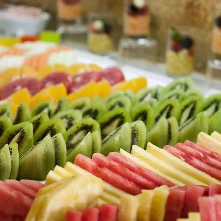 Nh ジョリー ラ スペッツィア 4*