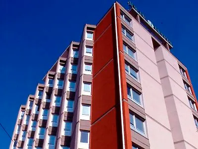 Nh拉斯伯泽亚酒店 4* 斯培西亚