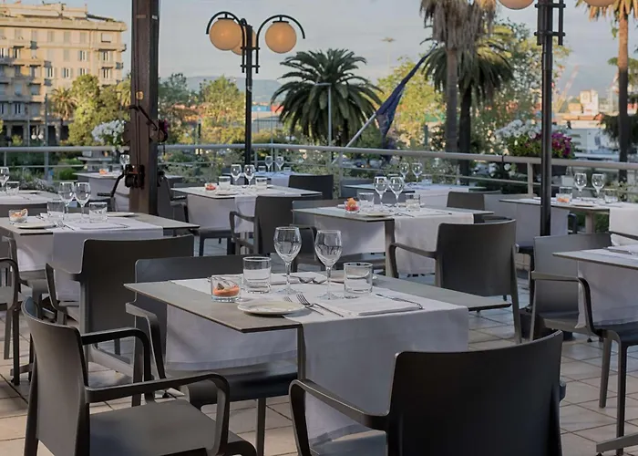 Nh拉斯伯泽亚酒店