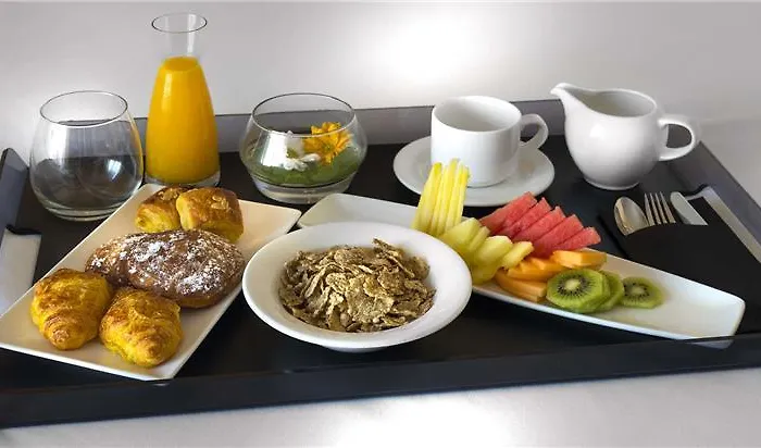 酒店 Nh拉斯伯泽亚酒店