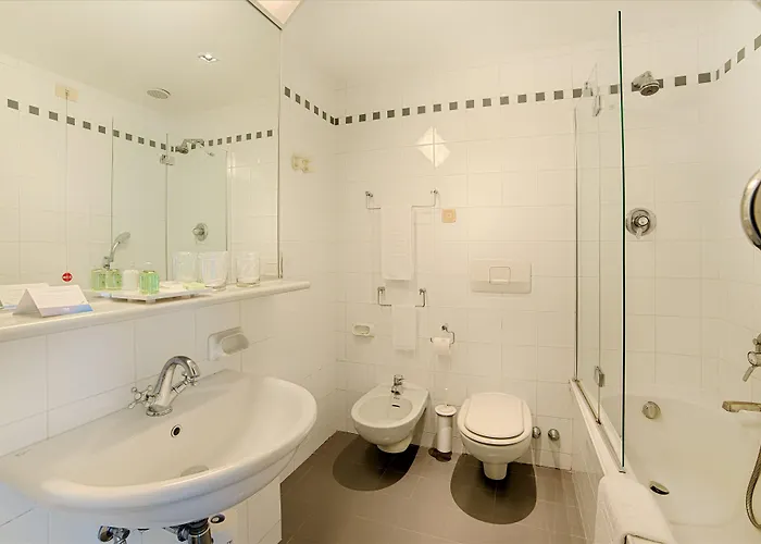 Nh拉斯伯泽亚酒店