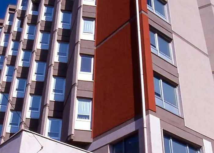 Nh拉斯伯泽亚酒店